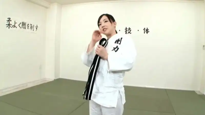 FANZA新人AV女優剛力美沙都デビュー作の画像