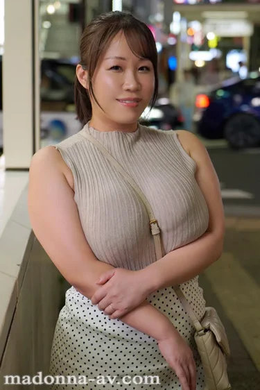 豊田怜花「これぞ爆乳、これぞ名器―。 どんな男も3分でイキ果ててしまうLカップ人妻 豊田怜花43歳 AV DEBUT」レビュー きょにゅう ひとつ ま えろ avdouga